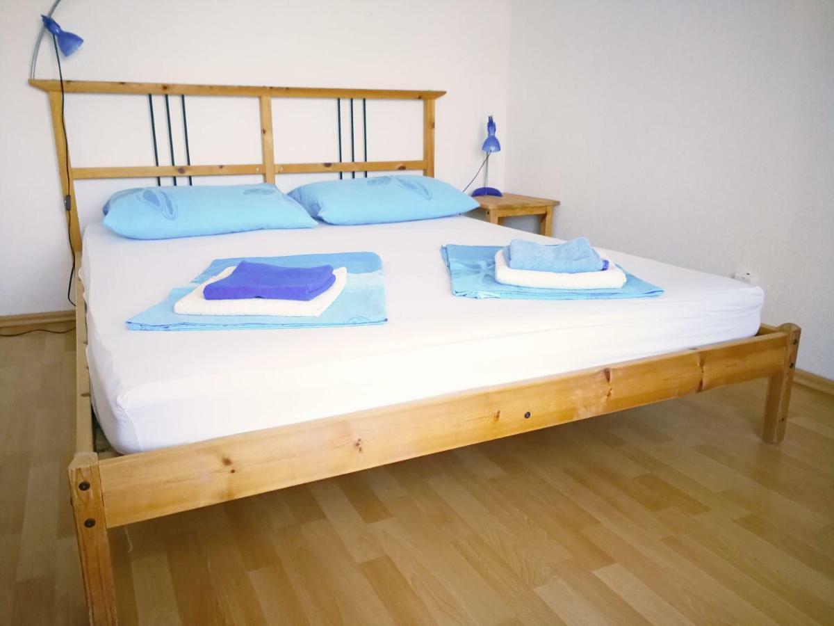 Family Friendly Apartments Island Rab Kampor Exterior photo